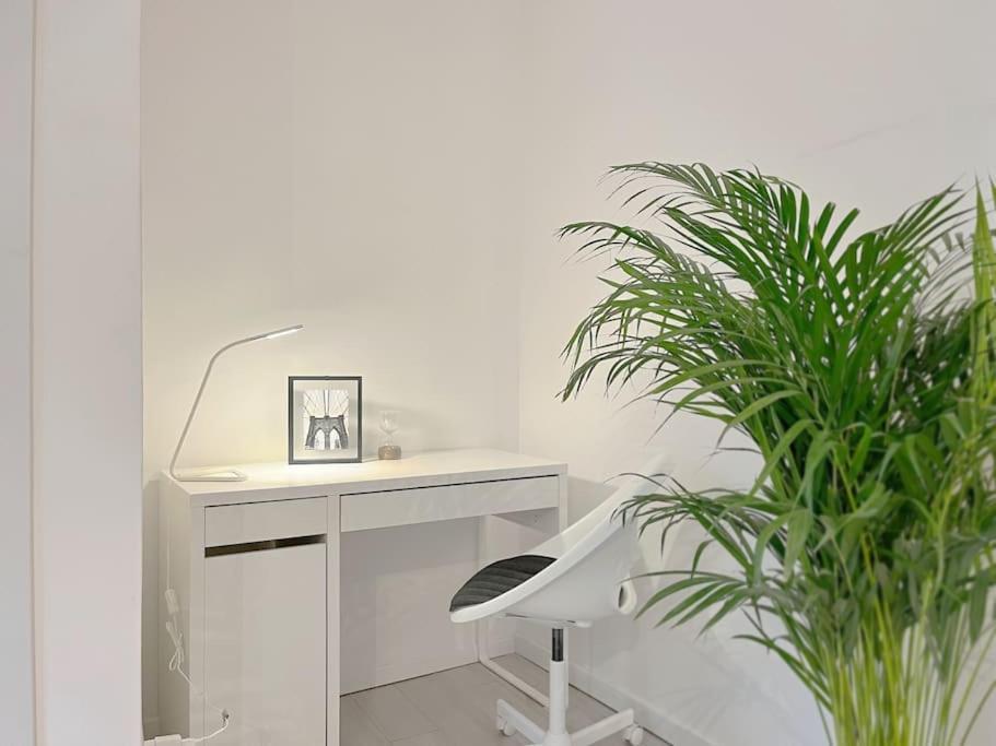 20 Min Duomo - Modern Apartment ミラノ エクステリア 写真