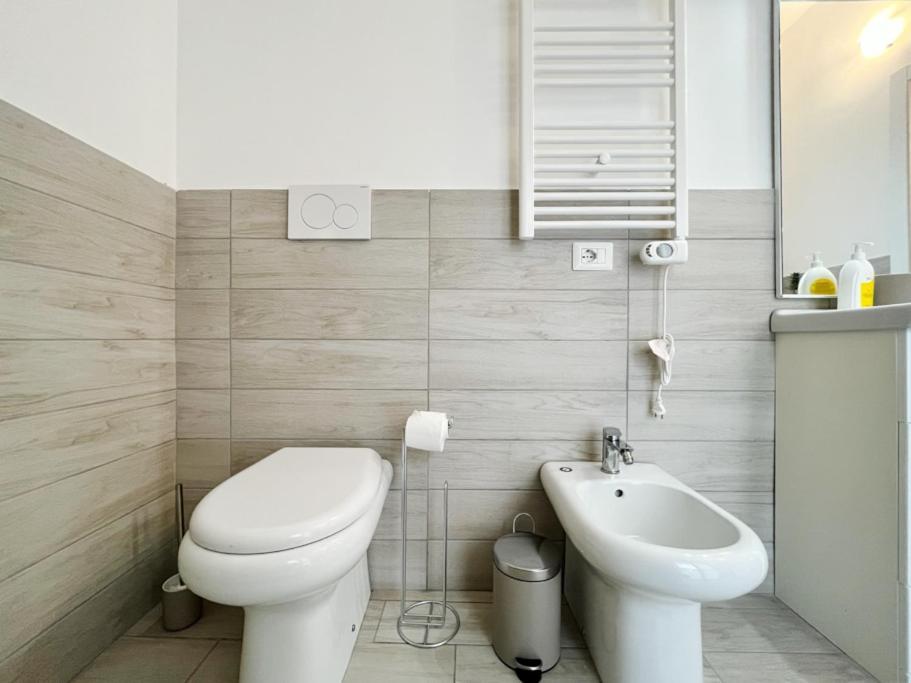 20 Min Duomo - Modern Apartment ミラノ エクステリア 写真