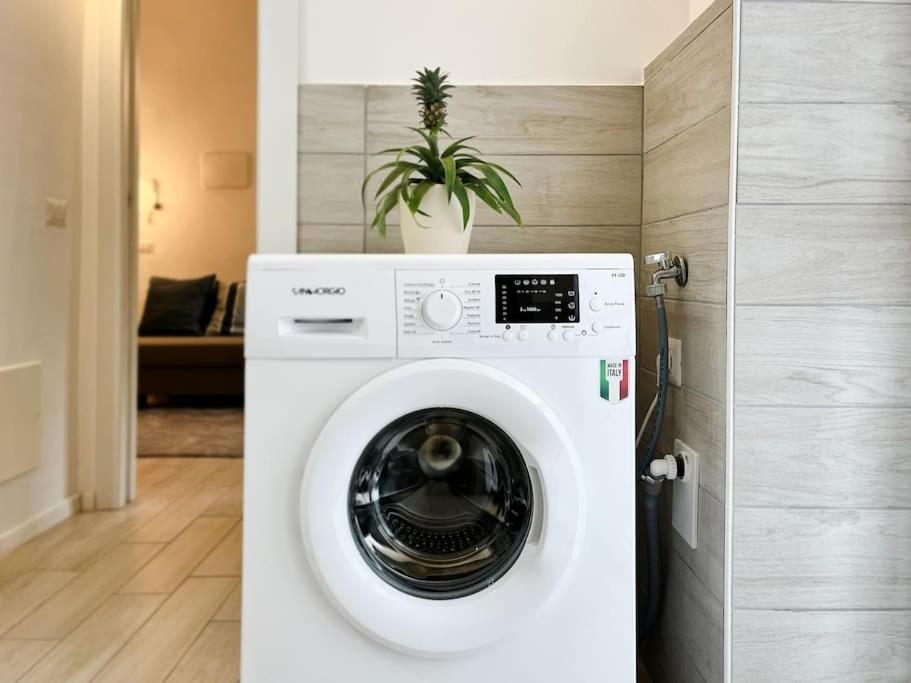 20 Min Duomo - Modern Apartment ミラノ エクステリア 写真